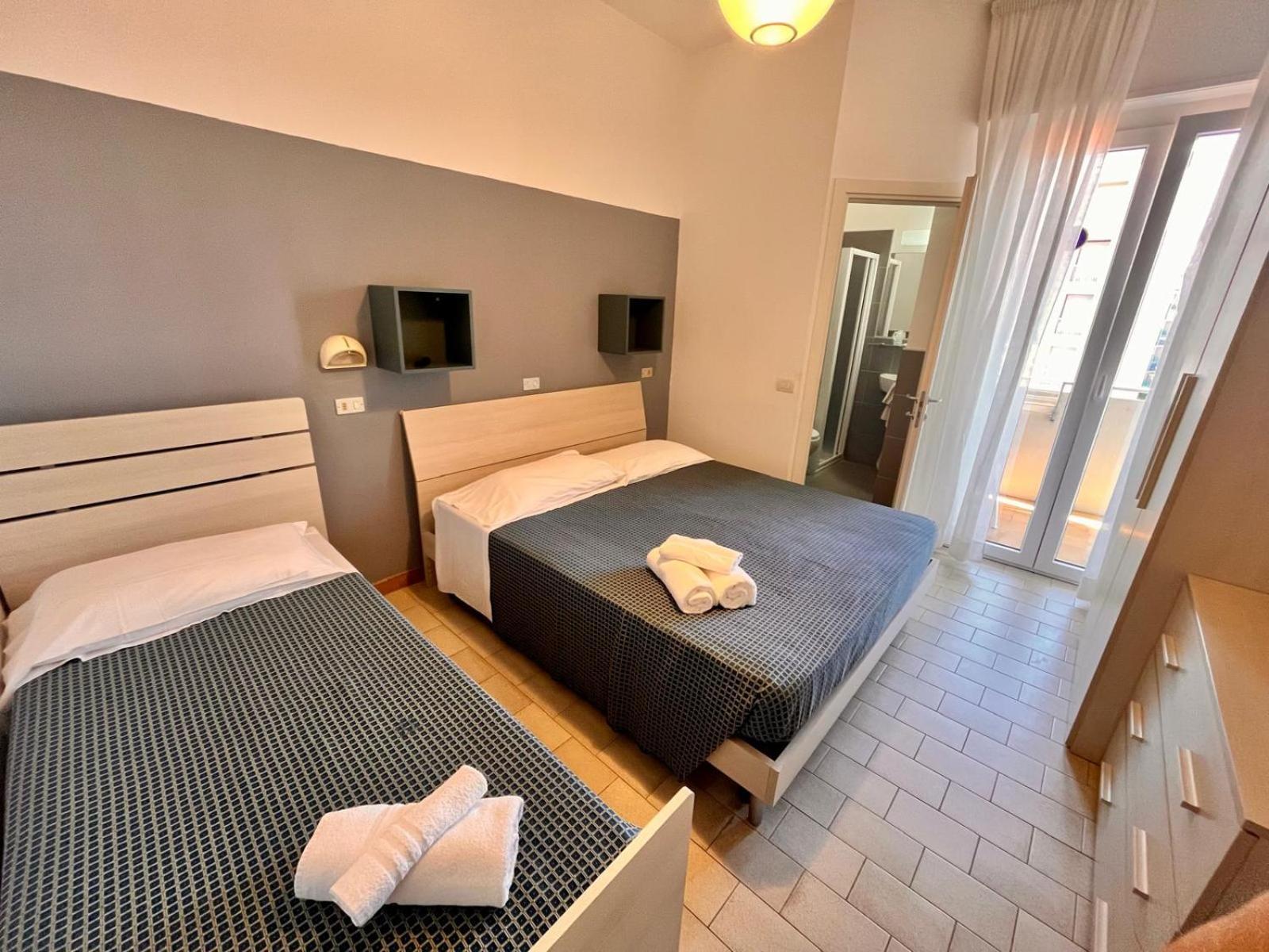 Hotel Atlas Gabicce Mare Exterior foto